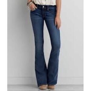 American Eagle Real Flare Jeans Medium Wash Size 4